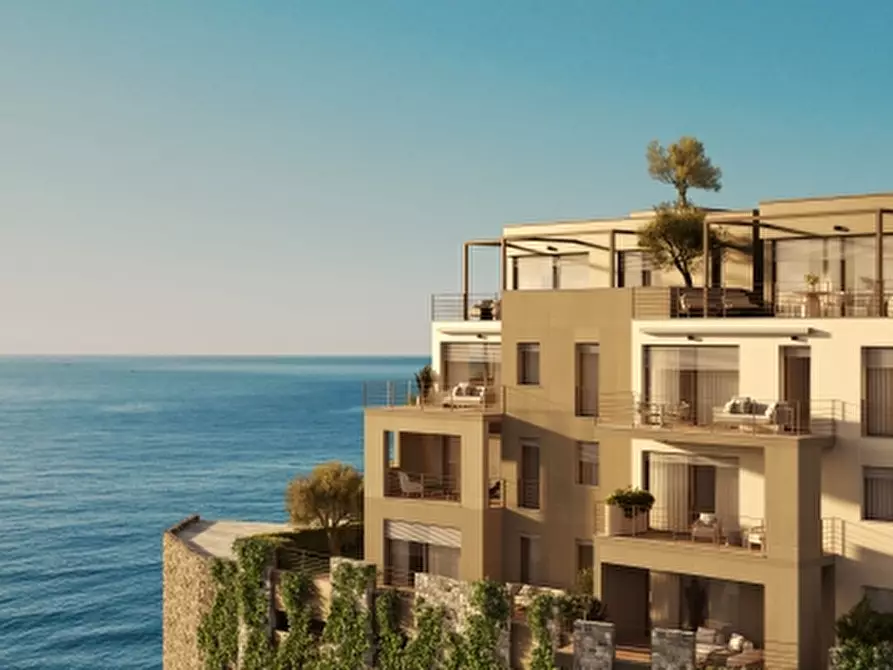 Immagine 22 di Appartamento in vendita  a Celle Ligure