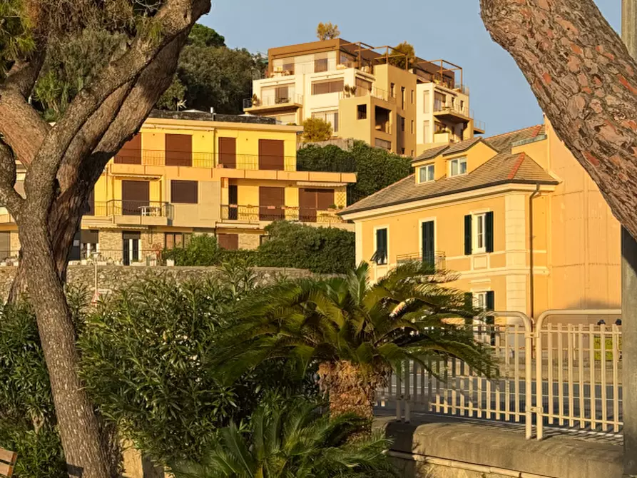 Immagine 11 di Appartamento in vendita  a Celle Ligure
