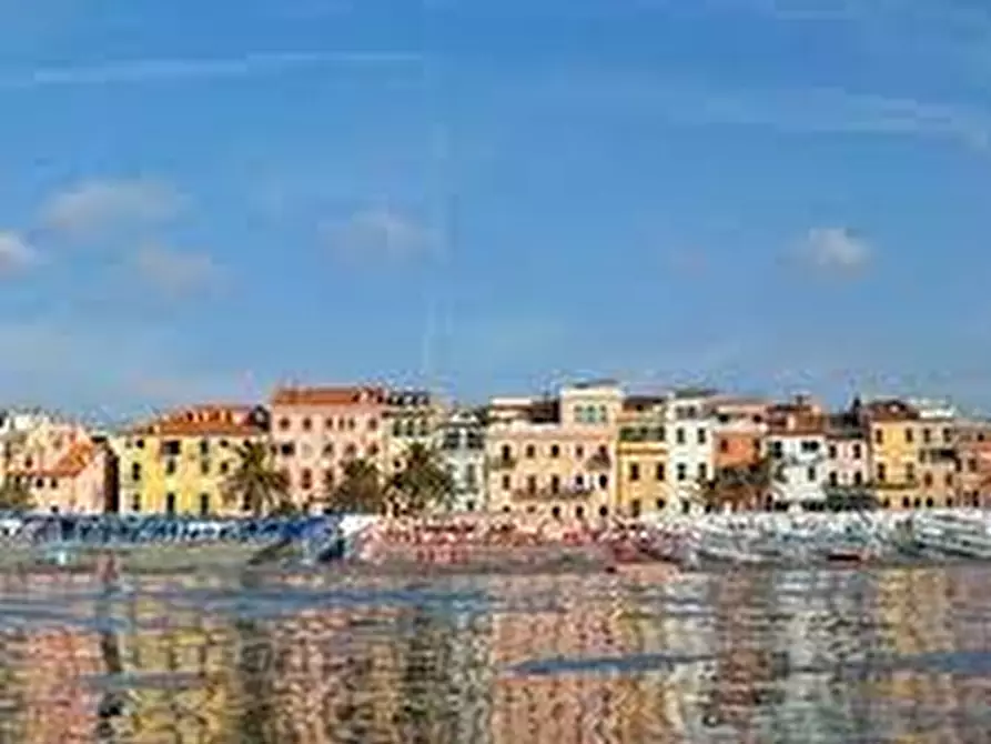 Immagine 28 di Appartamento in vendita  a Celle Ligure