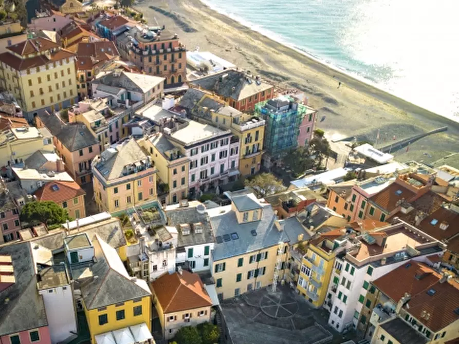 Immagine 29 di Appartamento in vendita  a Celle Ligure