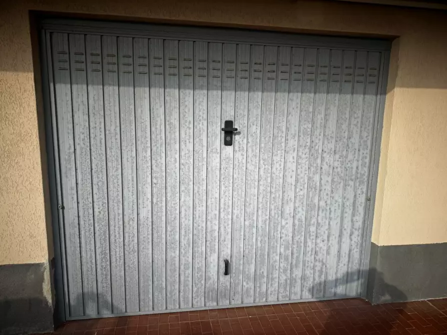 Immagine 3 di Box auto in vendita  a Celle Ligure