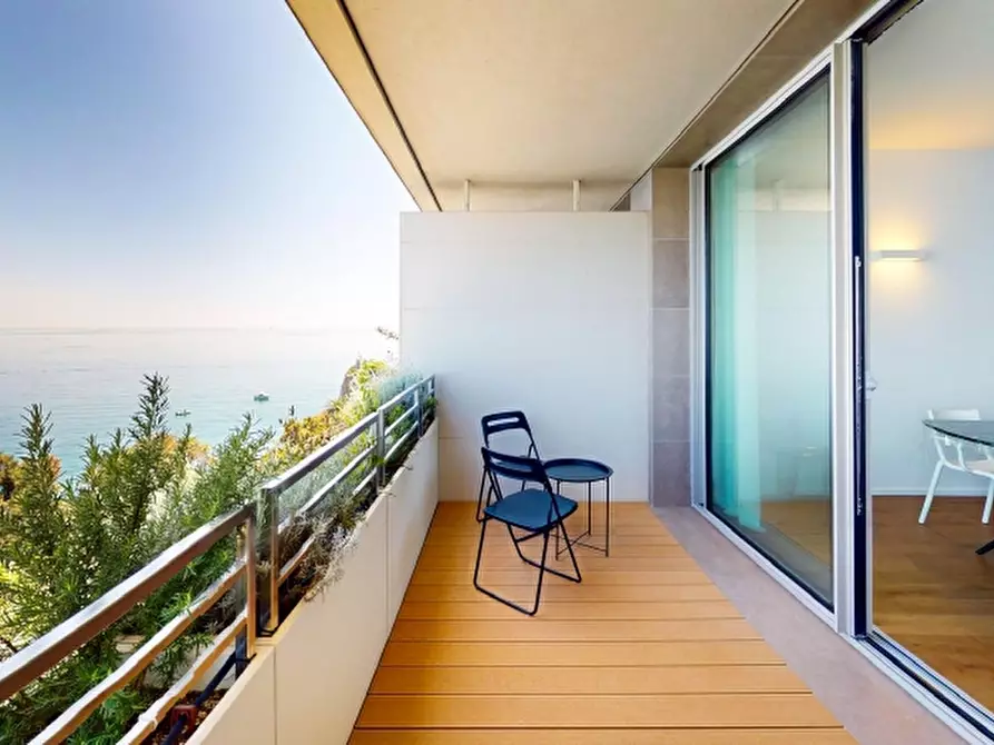 Immagine 3 di Appartamento in affitto  in via Aurelia Levante a Celle Ligure