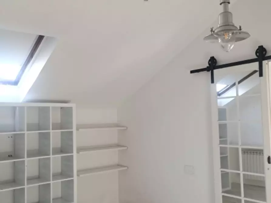 Immagine 8 di Appartamento in vendita  a Varazze