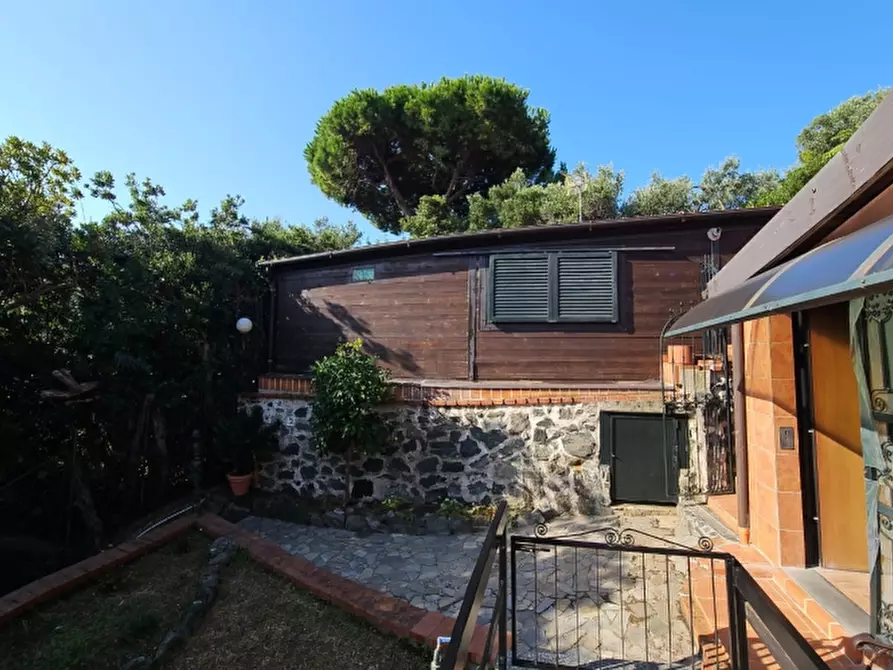 Immagine 9 di Appartamento in vendita  a Celle Ligure