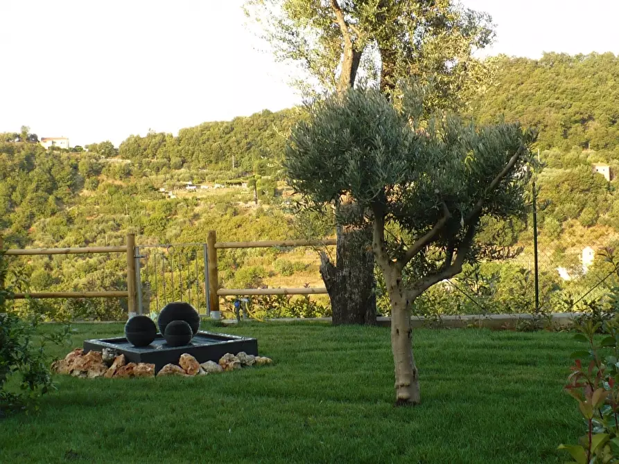 Immagine 18 di Villa in vendita  a Celle Ligure