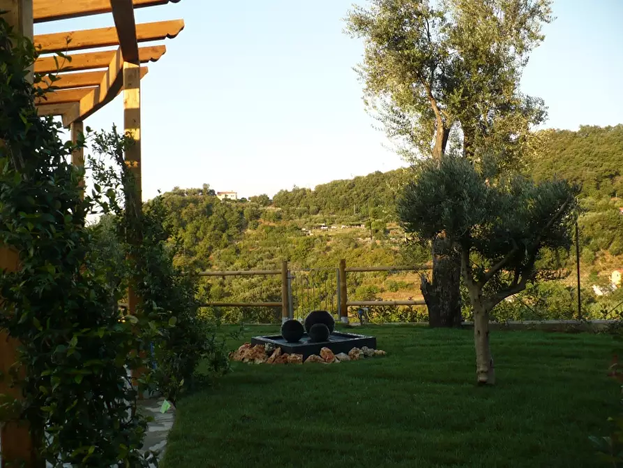 Immagine 20 di Villa in vendita  a Celle Ligure