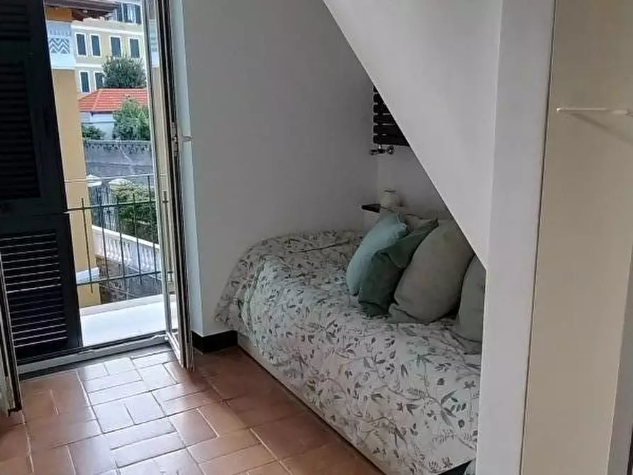Immagine 31 di Appartamento in vendita  a Celle Ligure