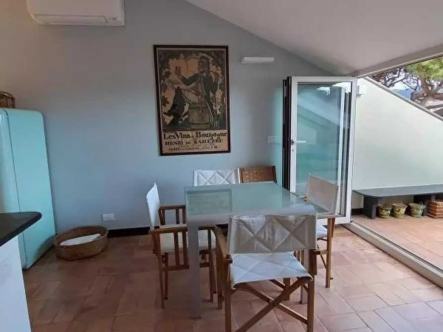 Immagine 10 di Appartamento in vendita  a Celle Ligure