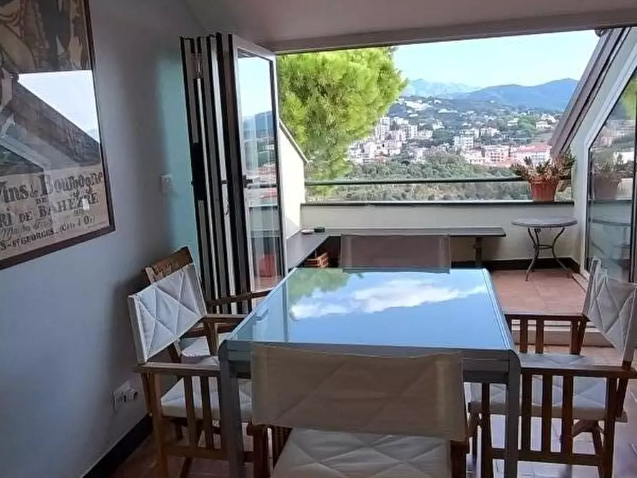 Immagine 9 di Appartamento in vendita  a Celle Ligure
