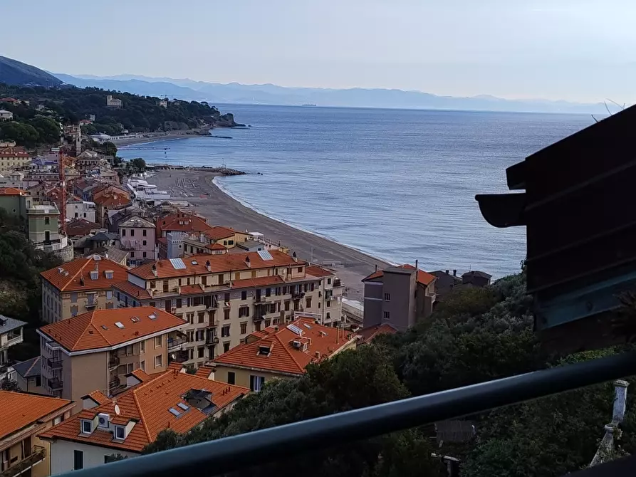 Immagine 2 di Appartamento in vendita  a Celle Ligure