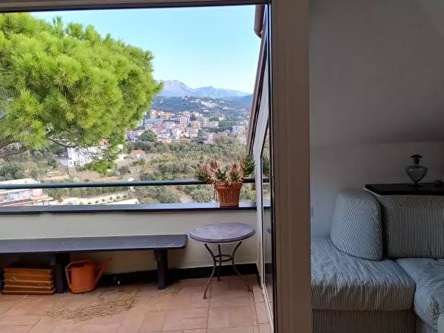 Immagine 8 di Appartamento in vendita  a Celle Ligure