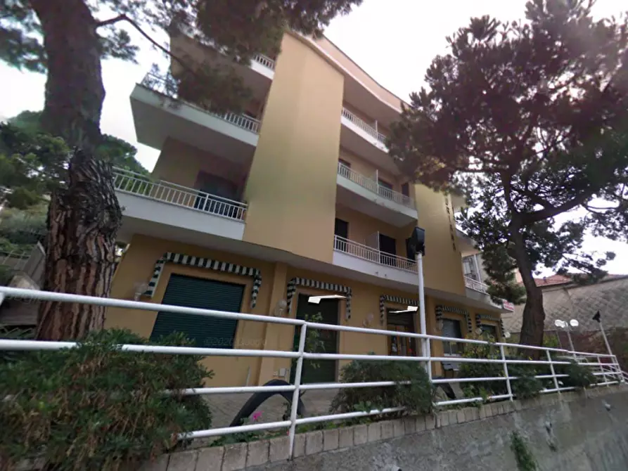 Immagine 7 di Appartamento in vendita  a Celle Ligure