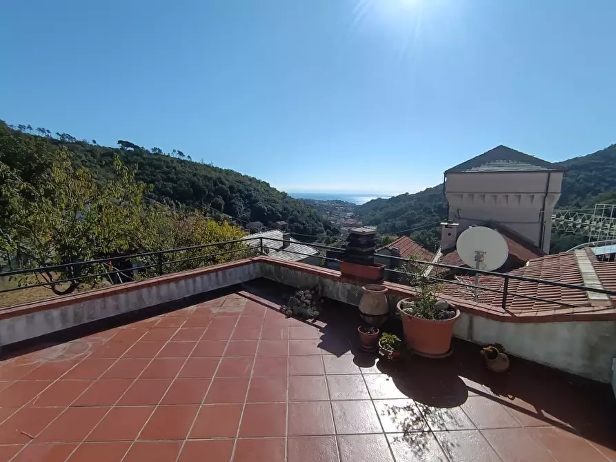 Immagine 1 di Appartamento in vendita  a Celle Ligure