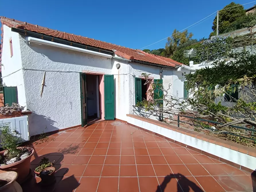 Immagine 32 di Appartamento in vendita  a Celle Ligure