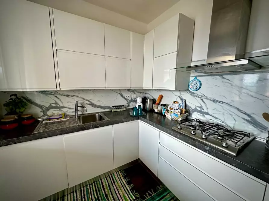 Immagine 3 di Appartamento in vendita  a Celle Ligure