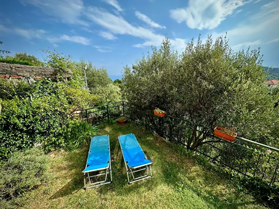 Immagine 10 di Appartamento in vendita  a Celle Ligure