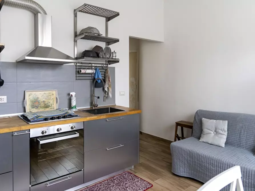 Immagine 2 di Appartamento in vendita  a Celle Ligure