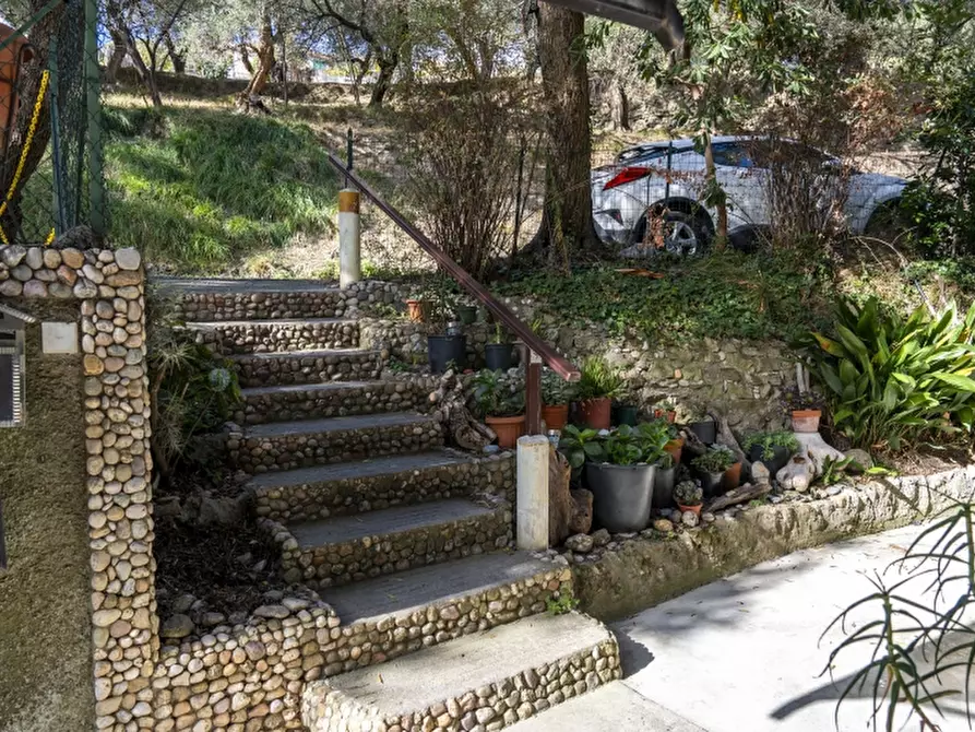 Immagine 18 di Appartamento in vendita  a Celle Ligure