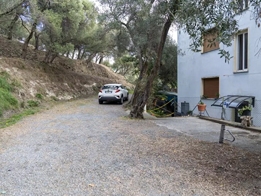 Immagine 29 di Appartamento in vendita  a Celle Ligure