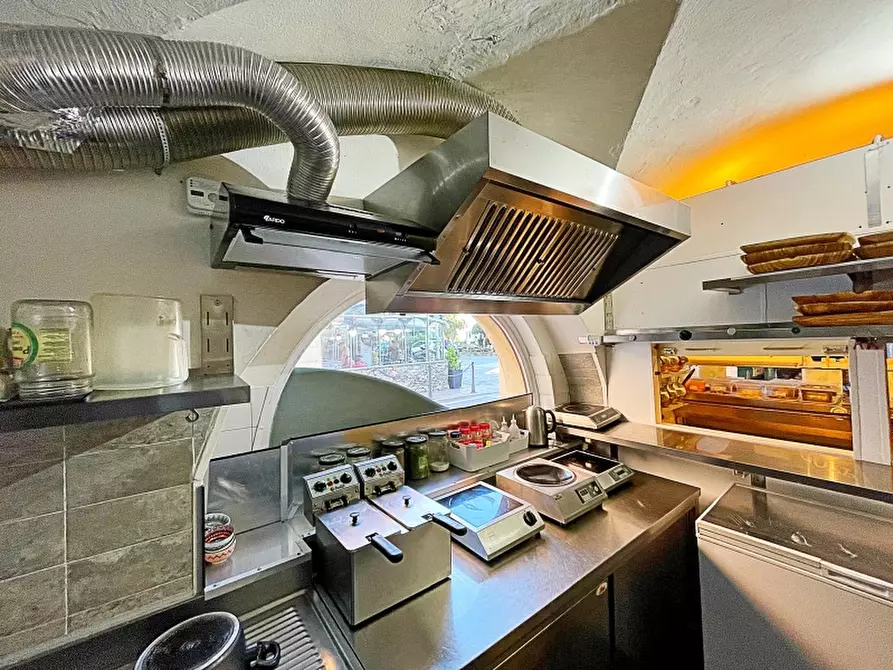 Immagine 3 di Licenza in vendita  in via sauli a Arenzano