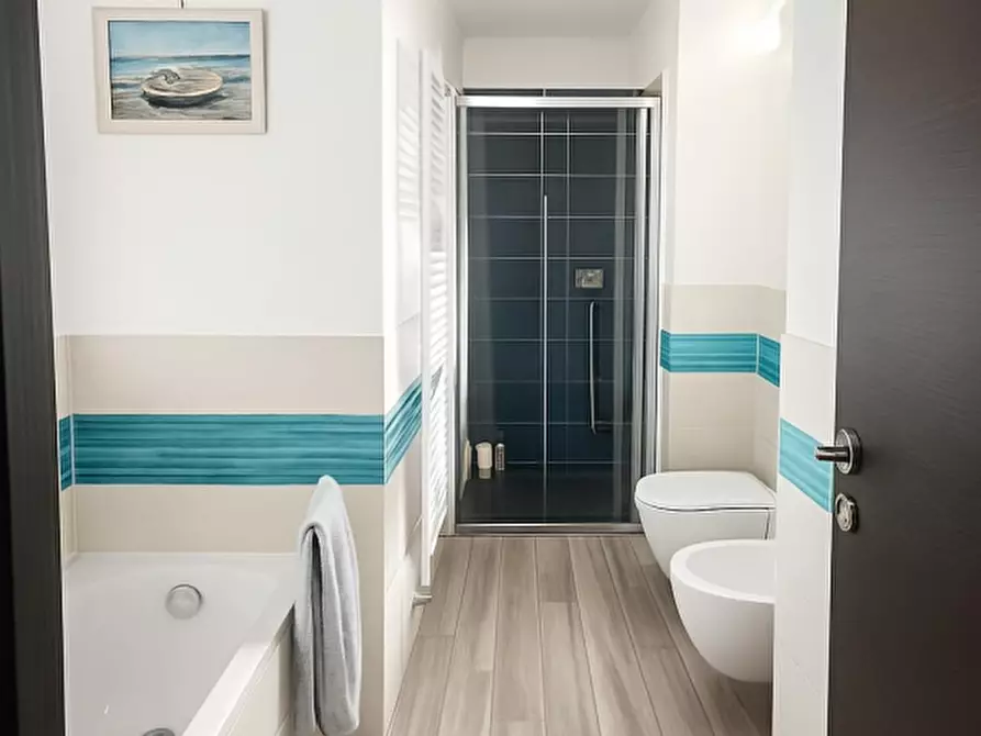 Immagine 25 di Appartamento in vendita  a Celle Ligure