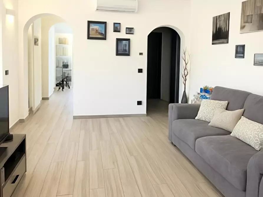 Immagine 8 di Appartamento in vendita  a Celle Ligure