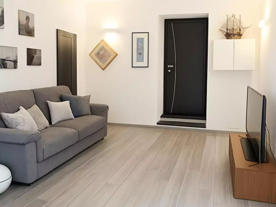 Immagine 6 di Appartamento in vendita  a Celle Ligure