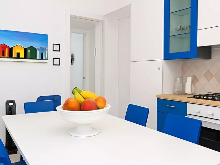 Immagine 1 di Appartamento in vendita  a Varazze