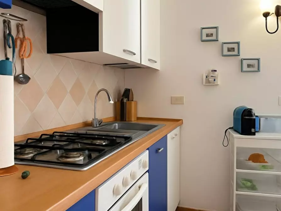 Immagine 4 di Appartamento in vendita  a Varazze