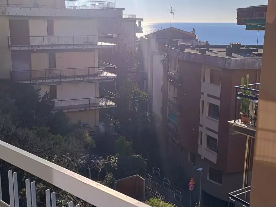 Immagine 5 di Appartamento in vendita  a Celle Ligure