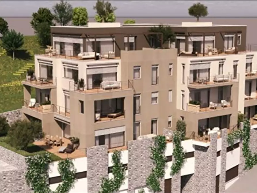 Immagine 4 di Box auto in vendita  in via Trentun 3 a Celle Ligure