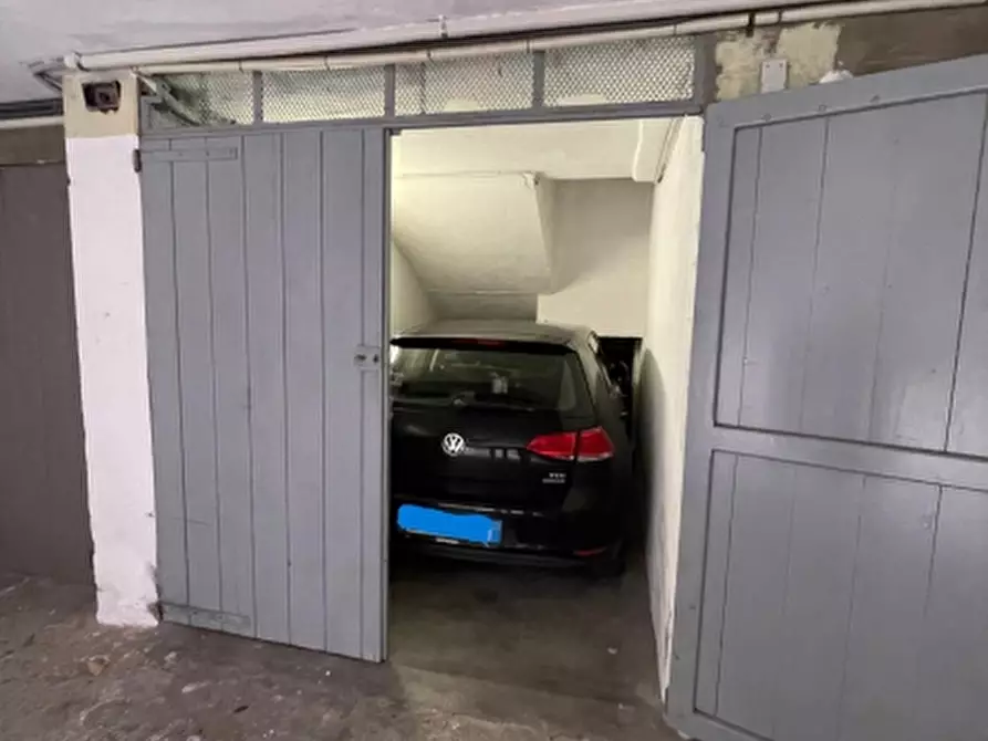 Immagine 3 di Box auto in vendita  a Celle Ligure