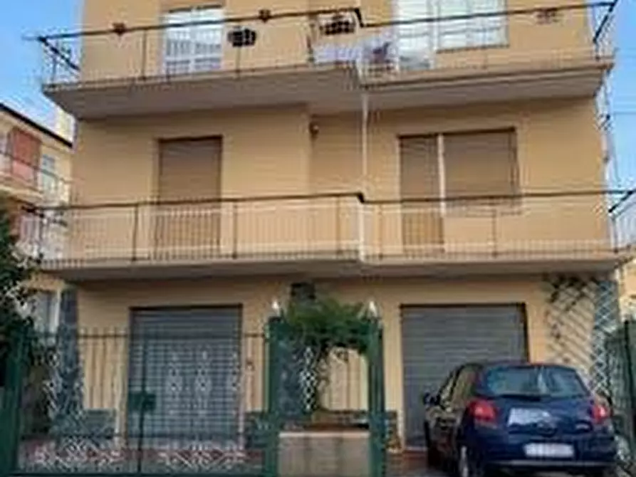 Immagine 32 di Appartamento in vendita  a Celle Ligure
