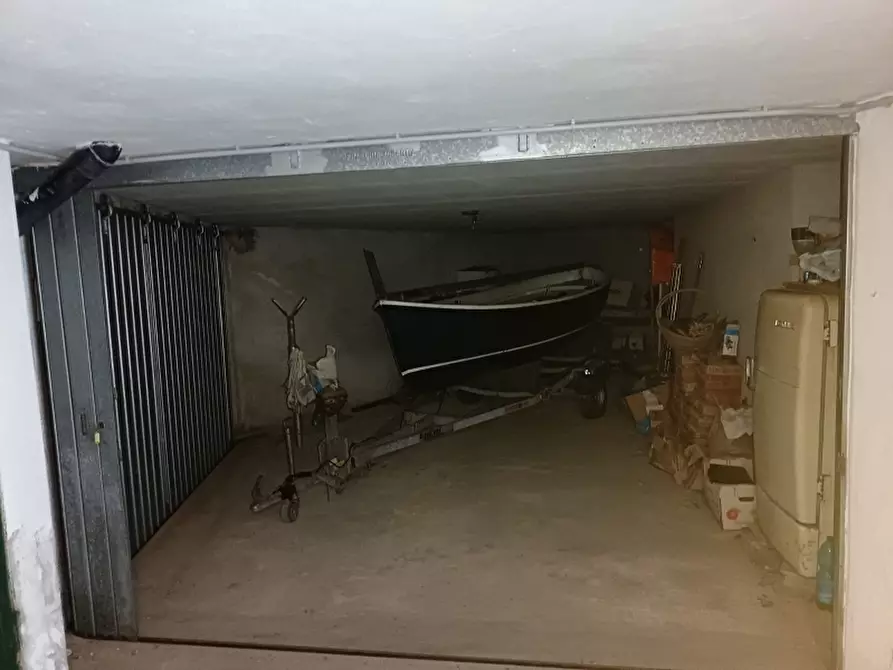 Immagine 4 di Box auto in vendita  in via Cassisi 60 a Celle Ligure