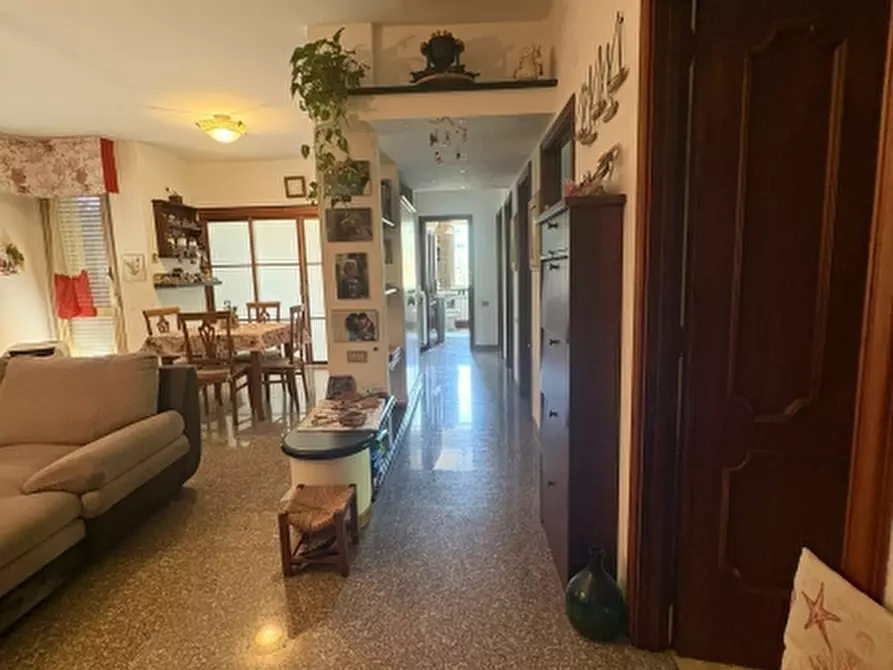Immagine 7 di Appartamento in vendita  a Celle Ligure