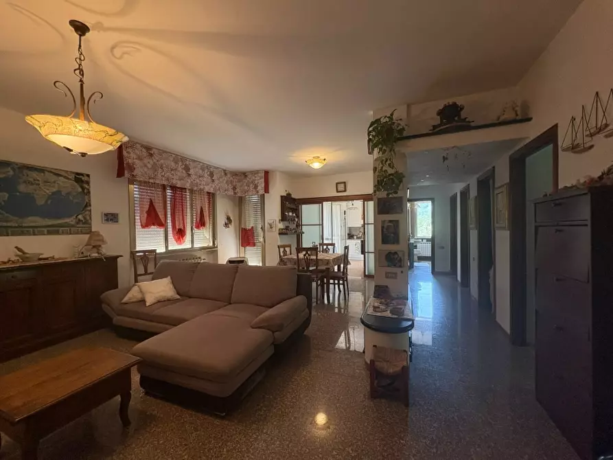 Immagine 6 di Appartamento in vendita  a Celle Ligure