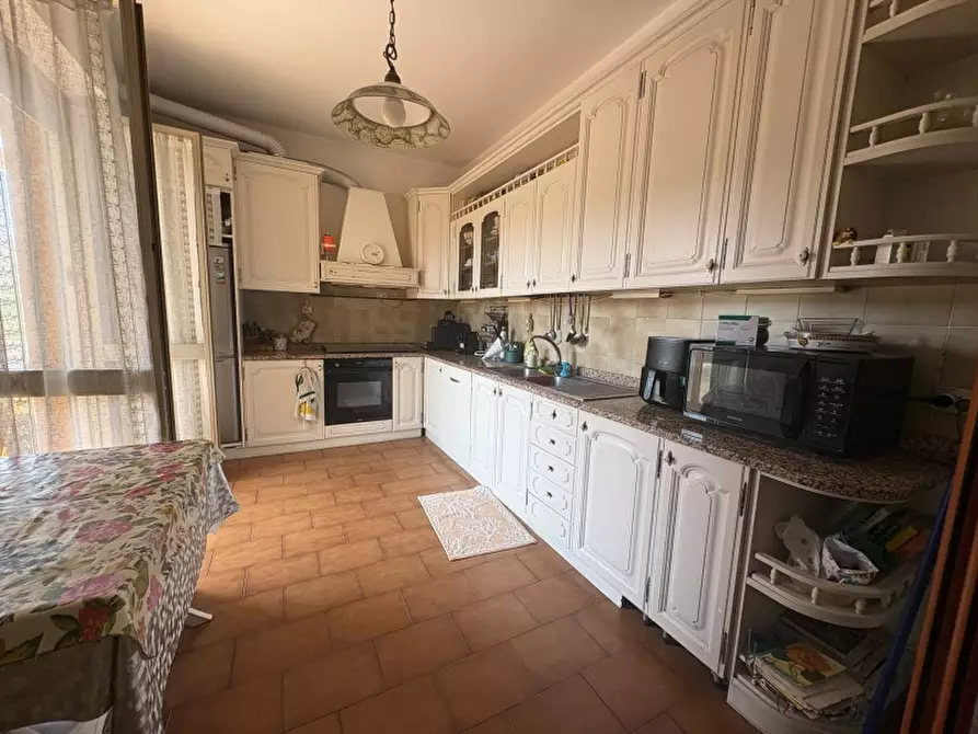 Immagine 1 di Appartamento in vendita  a Celle Ligure
