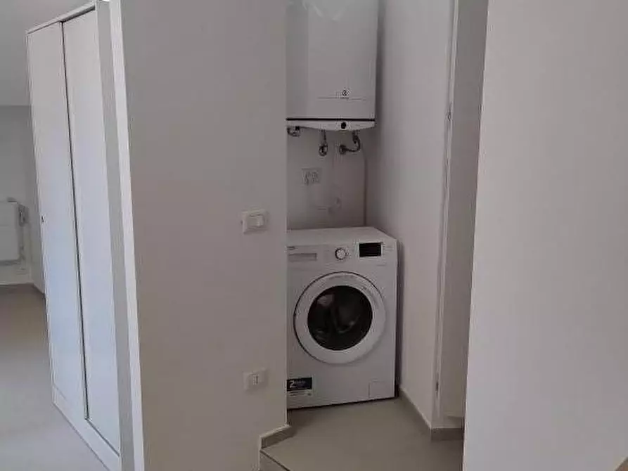 Immagine 8 di Monolocale in vendita  a Varazze