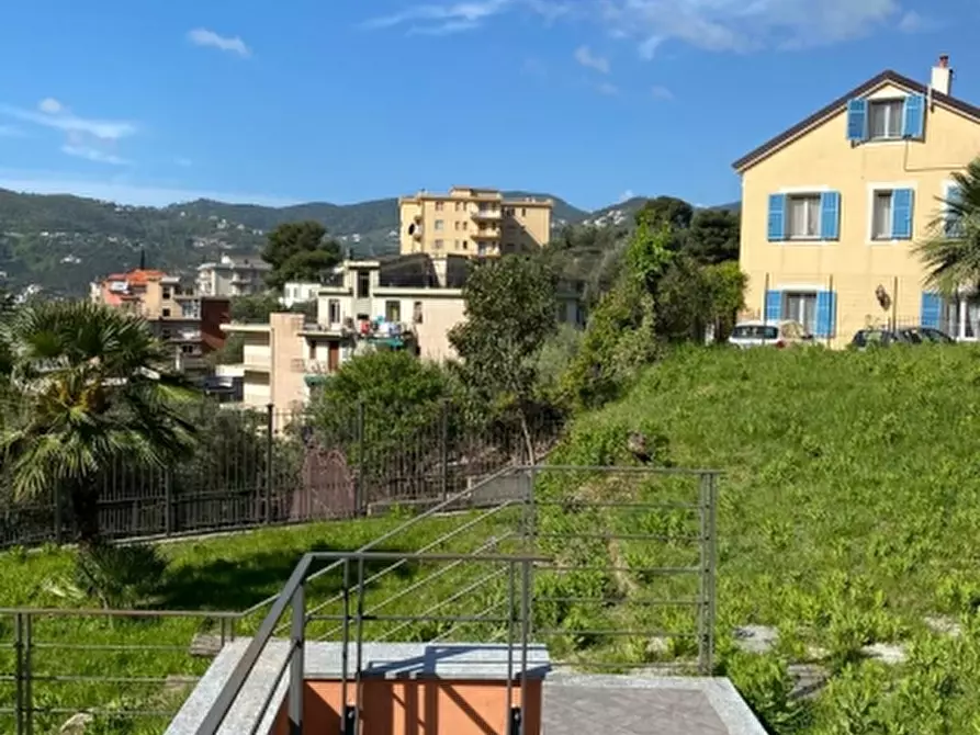 Immagine 6 di Villa in vendita  a Spotorno