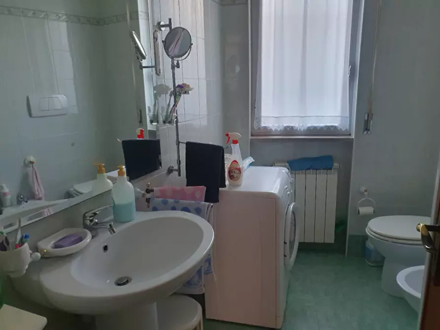 Immagine 4 di Appartamento in vendita  in VIA DONATELLO a Albenga