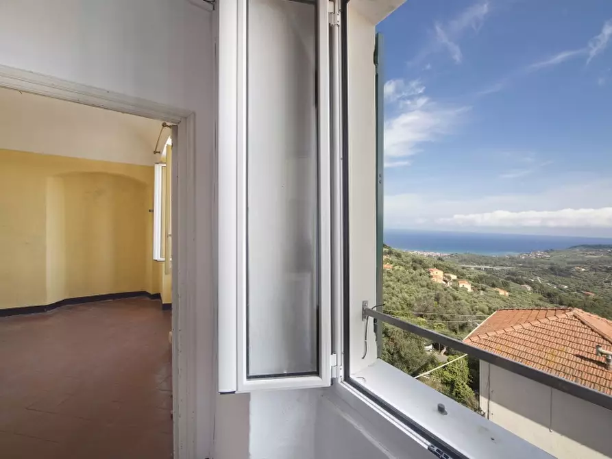 Immagine 1 di Appartamento in vendita  in PIAZZA S'ANNA a Diano Marina