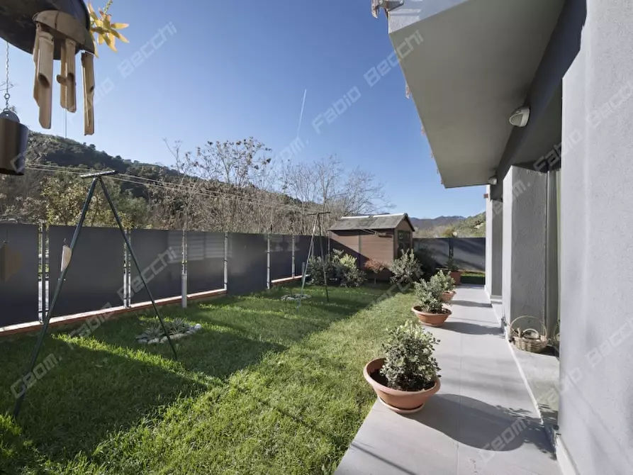 Immagine 7 di Villa in vendita  a Stellanello