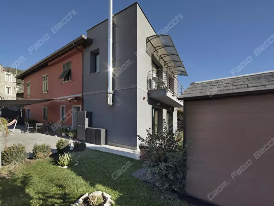 Immagine 8 di Villa in vendita  a Stellanello