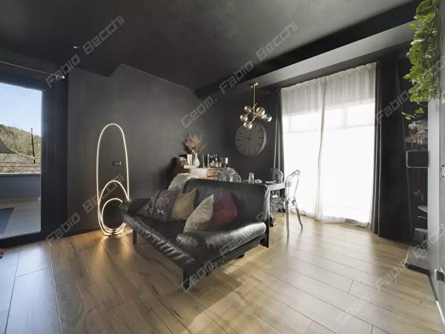 Immagine 11 di Villa in vendita  a Stellanello