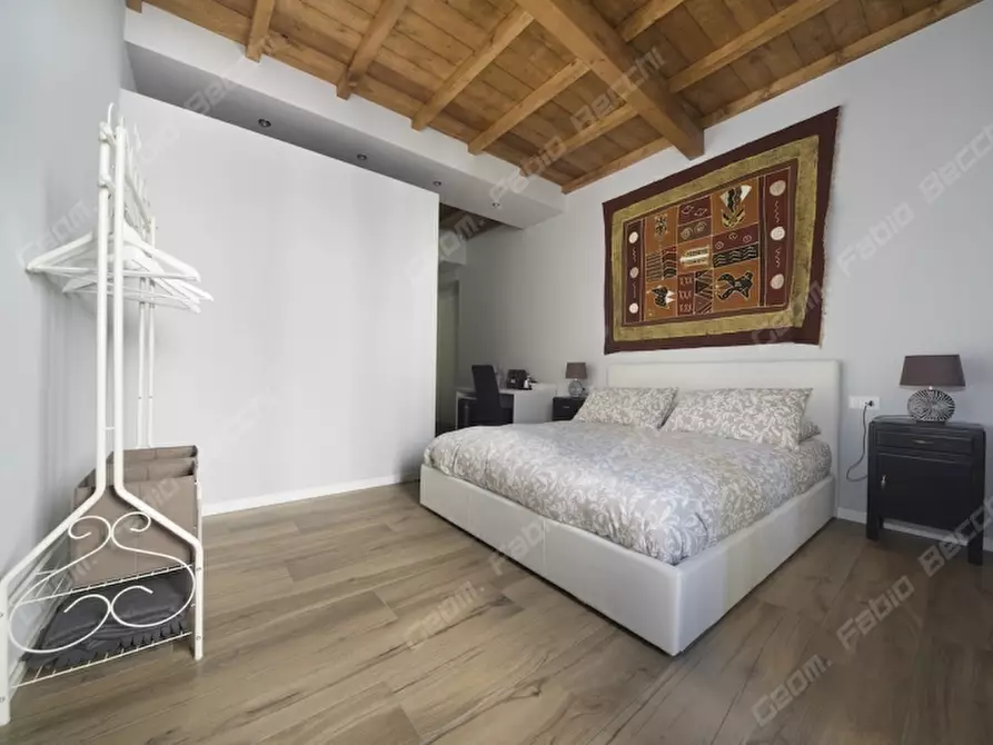 Immagine 22 di Villa in vendita  a Stellanello