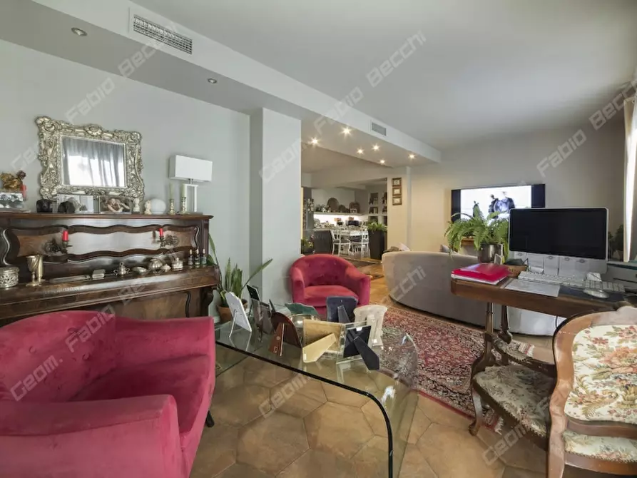 Immagine 39 di Villa in vendita  a Stellanello