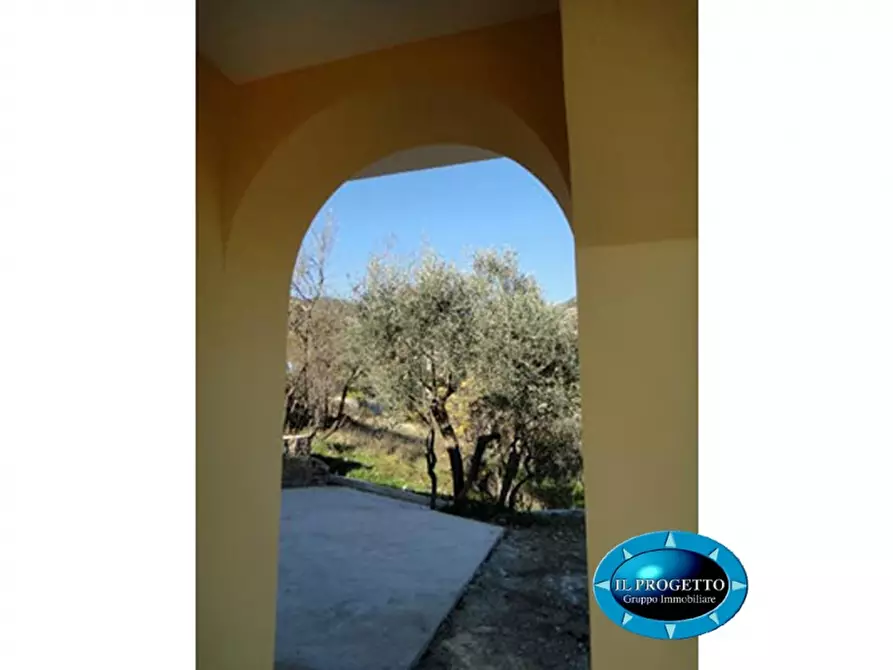 Immagine 15 di Villa in vendita  in STRADA BORGO TINASSO a San Remo