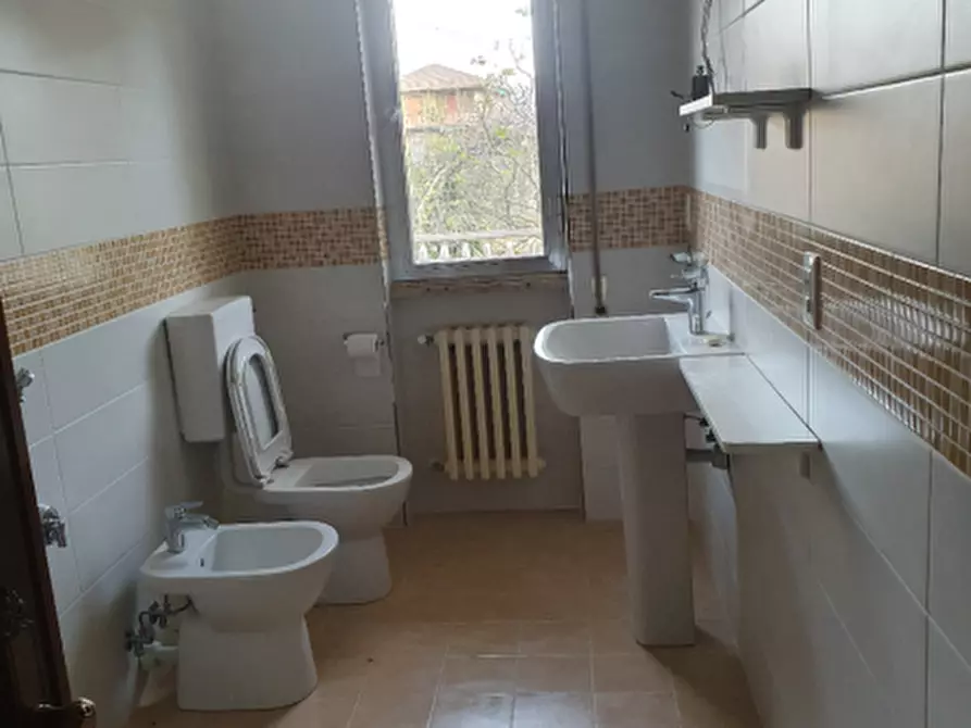 Immagine 8 di Appartamento in vendita  a Albenga