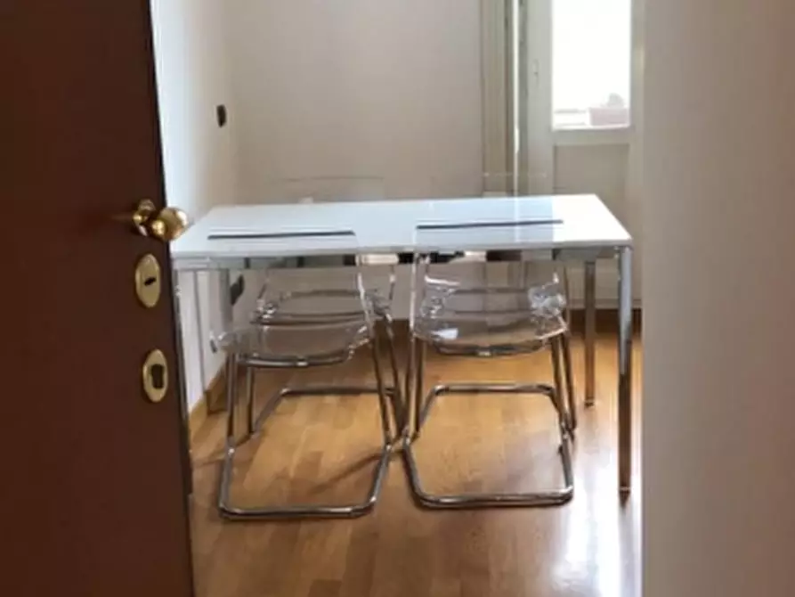 Immagine 3 di Appartamento in affitto  in Ad.ze Piazza V Giornate a Milano