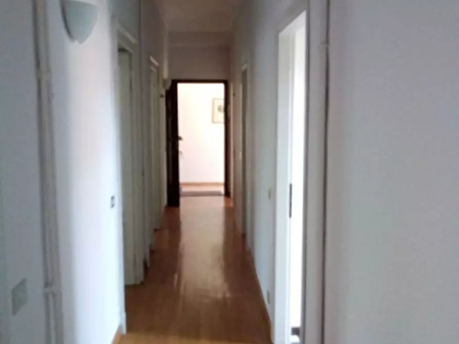 Immagine 2 di Appartamento in affitto  in Corso di Porta Vittoria a Milano